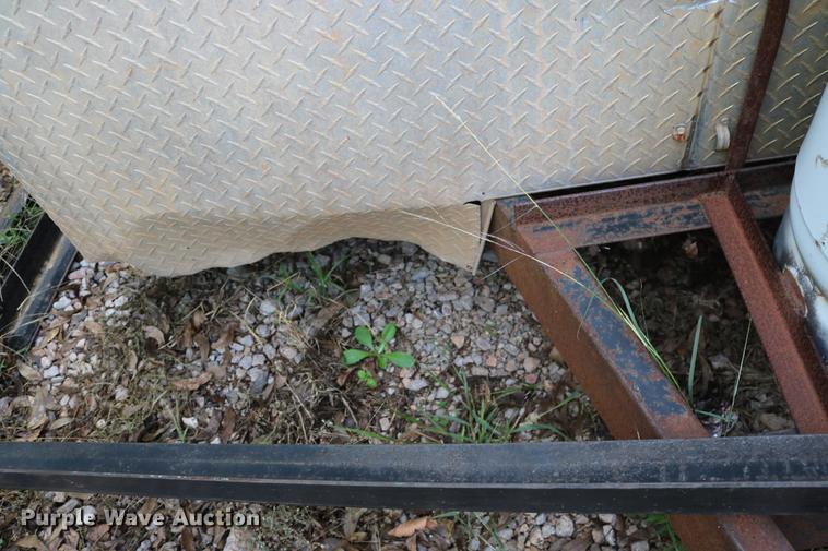 image for item DD5379 2004 Forest River Continental enclosed cargo trailer