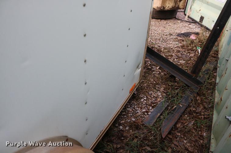 image for item DD5379 2004 Forest River Continental enclosed cargo trailer