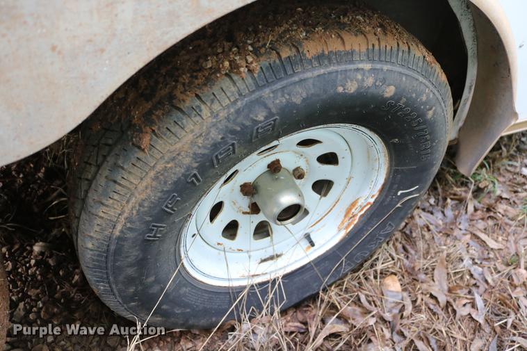 image for item DD5379 2004 Forest River Continental enclosed cargo trailer