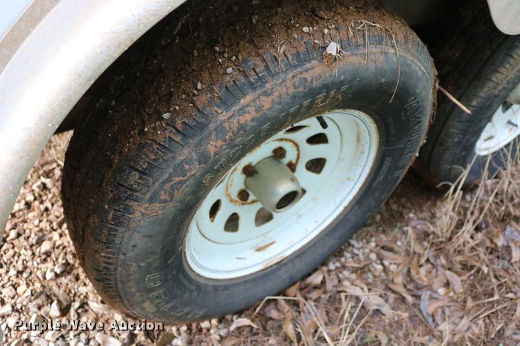 image for item DD5379 2004 Forest River Continental enclosed cargo trailer