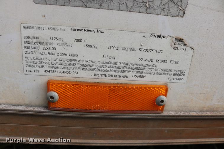 image for item DD5379 2004 Forest River Continental enclosed cargo trailer