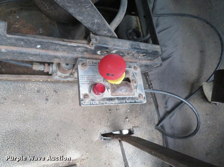 image for item DD7363 1990 Mack CH613 semi truck