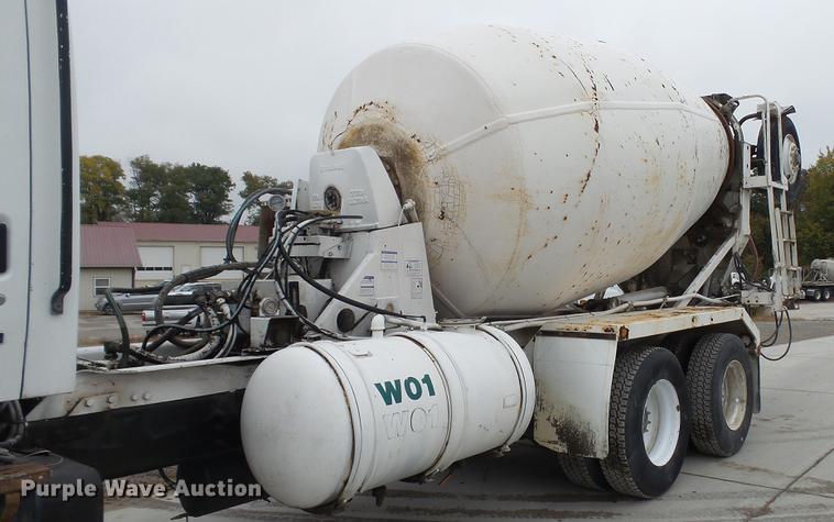 image for item DE4932 2000 Sterling ready mix truck