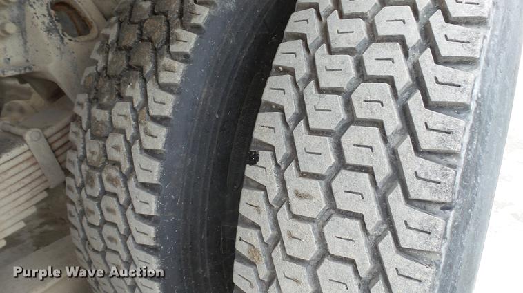 image for item DE4932 2000 Sterling ready mix truck