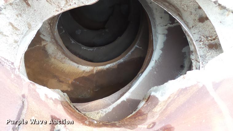 image for item DE4933 2000 Sterling ready mix truck