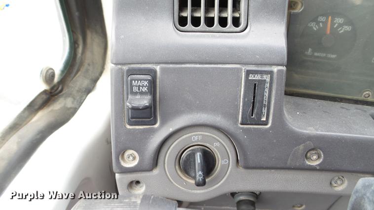 image for item DE4933 2000 Sterling ready mix truck