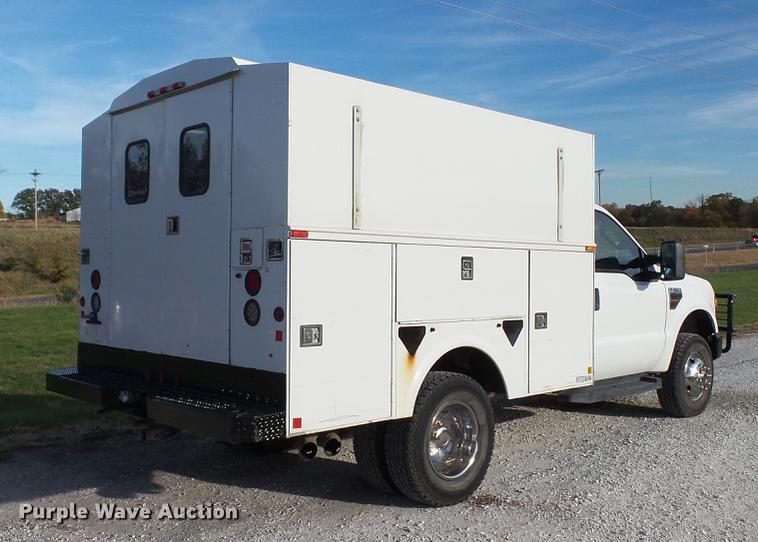 image for item DE4938 2009 Ford F350 Super Duty XL utility bed pickup truck