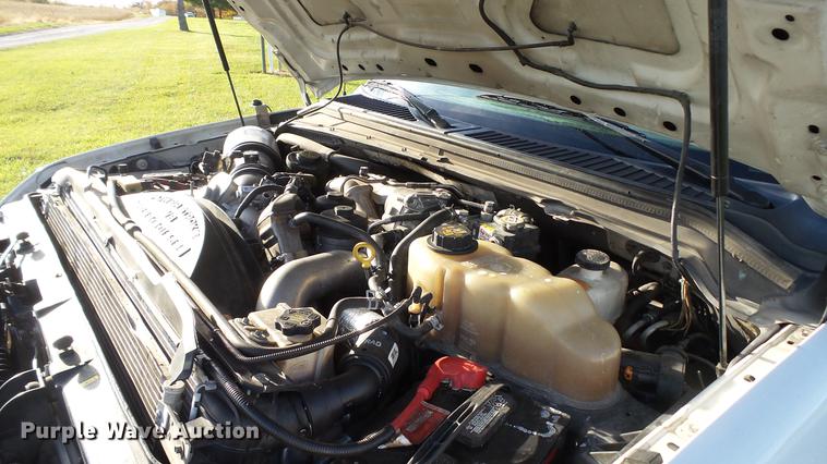 image for item DE4938 2009 Ford F350 Super Duty XL utility bed pickup truck