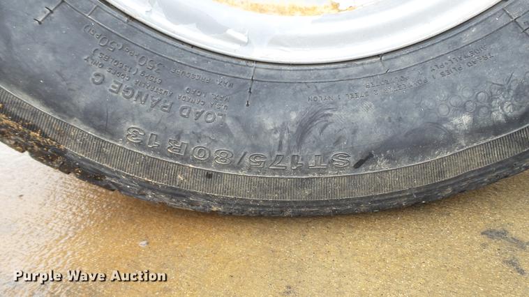 image for item DE4947 2015 Vermeer BC700XL wood chipper