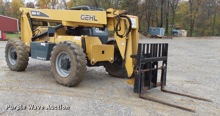 image for item DE4948 2005 Gehl RS8-42 telehandler