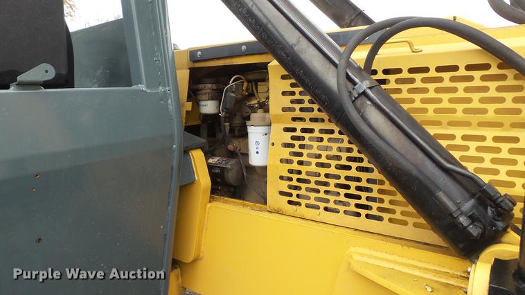 image for item DE4948 2005 Gehl RS8-42 telehandler