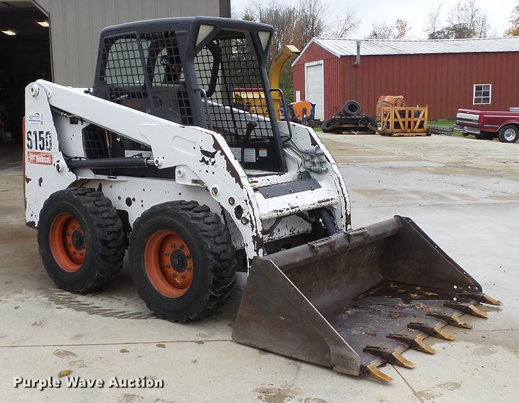 image for item DE4949 2009 Bobcat S150 skid steer