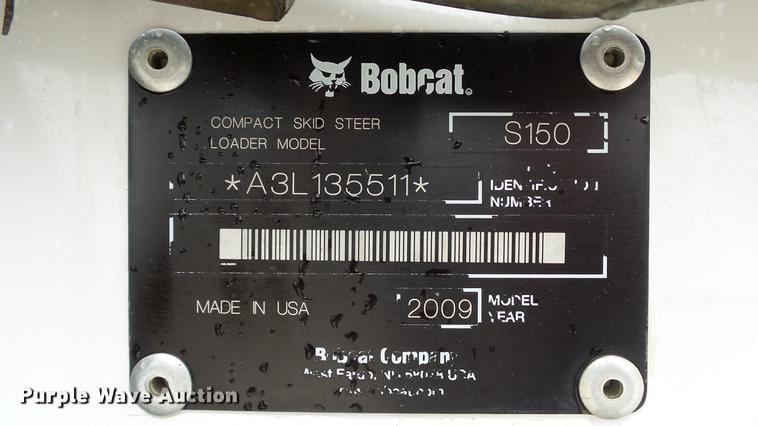 image for item DE4949 2009 Bobcat S150 skid steer