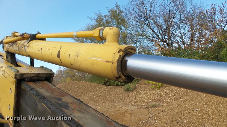 image for item DE4954 2005 Caterpillar 446D backhoe