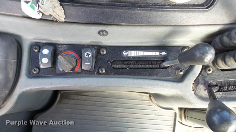 image for item DE4954 2005 Caterpillar 446D backhoe