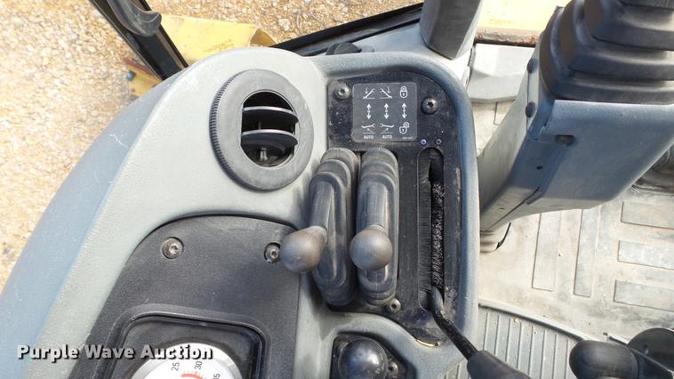 image for item DE4954 2005 Caterpillar 446D backhoe