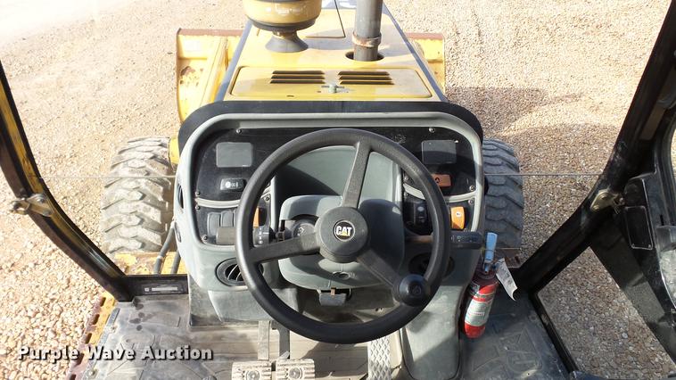 image for item DE4954 2005 Caterpillar 446D backhoe