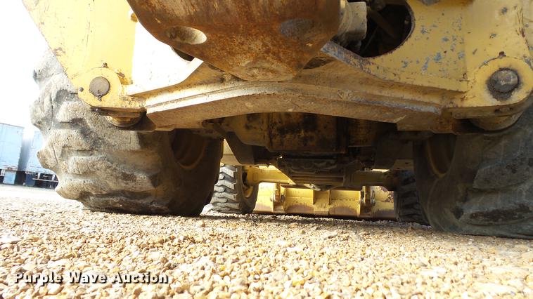image for item DE4954 2005 Caterpillar 446D backhoe
