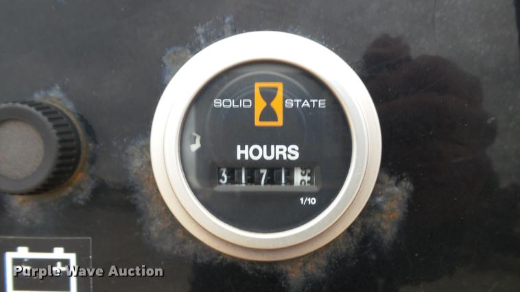 image for item DE4960 2003 Vermeer BC1000XL wood chipper