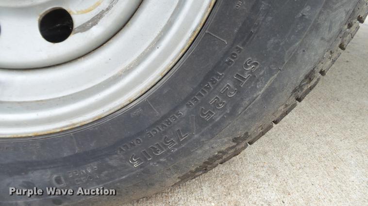 image for item DE4960 2003 Vermeer BC1000XL wood chipper