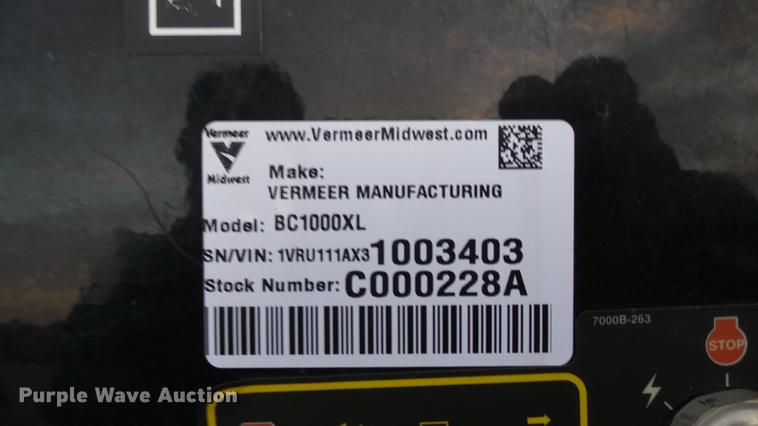 image for item DE4960 2003 Vermeer BC1000XL wood chipper