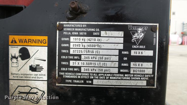 image for item DE4960 2003 Vermeer BC1000XL wood chipper