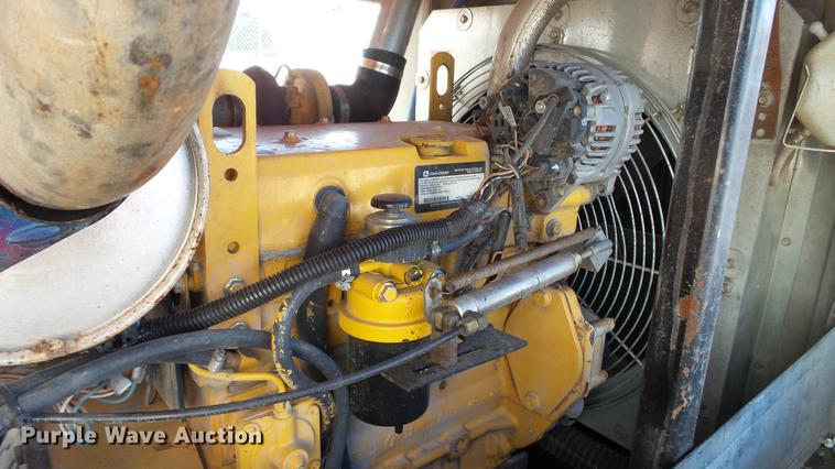 image for item DE4987 2006 Sullivan Palatek D210011JDB air compressor