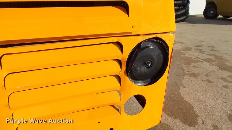 image for item DE4987 2006 Sullivan Palatek D210011JDB air compressor