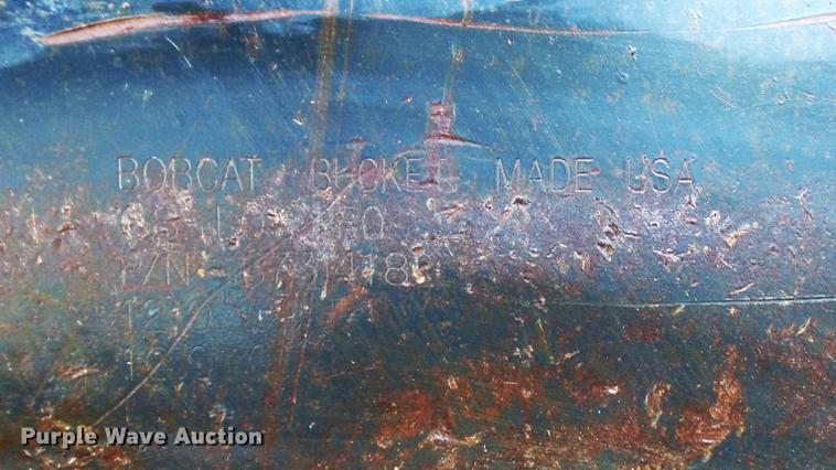 image for item DE4988 2012 Bobcat T180 skid steer