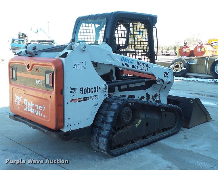 image for item DE4989 2013 Bobcat T550 skid steer