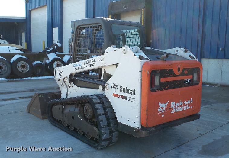 image for item DE4989 2013 Bobcat T550 skid steer