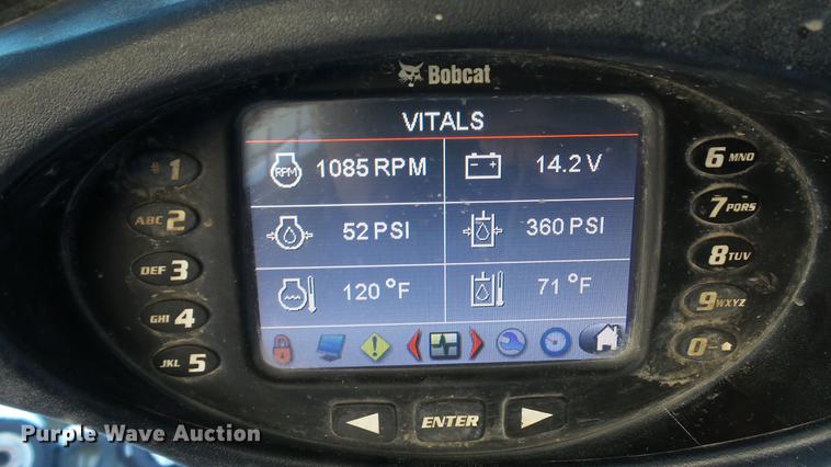 image for item DE4989 2013 Bobcat T550 skid steer