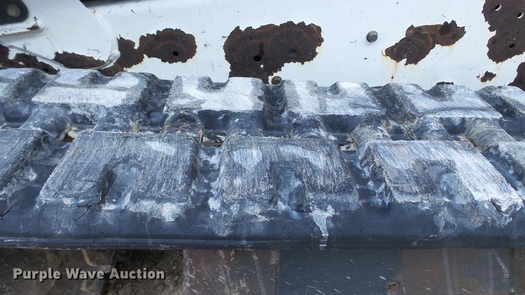 image for item DE4989 2013 Bobcat T550 skid steer