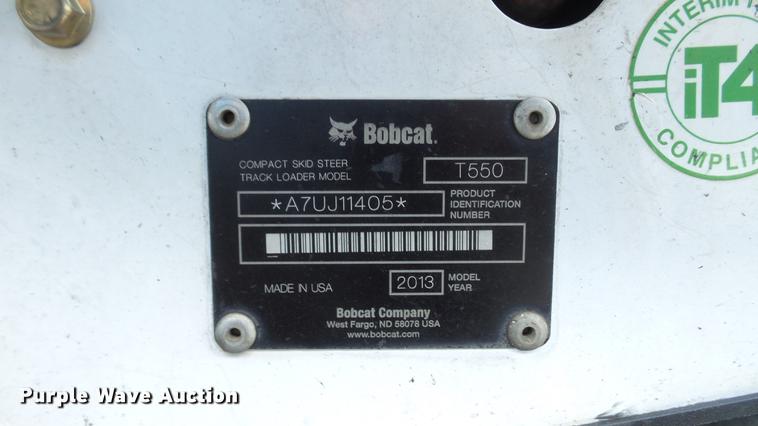 image for item DE4989 2013 Bobcat T550 skid steer
