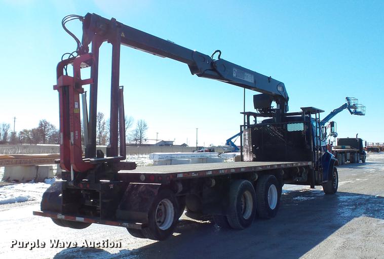 image for item DE4993 2004 Sterling L-Line crane truck