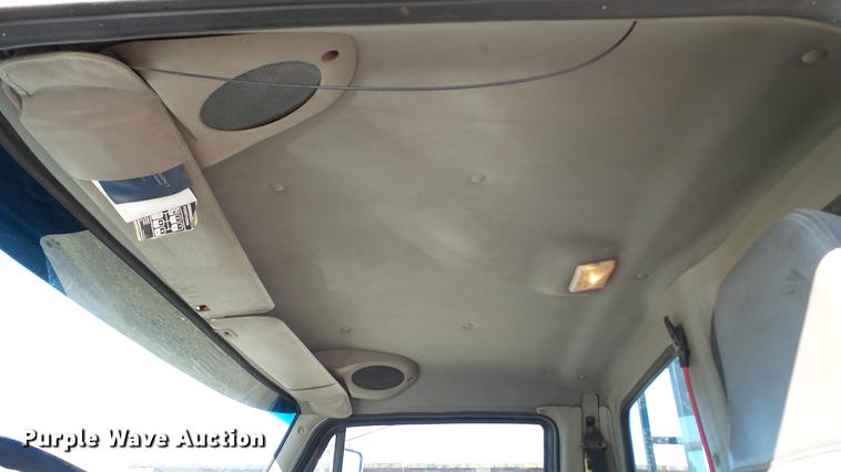 image for item DE4993 2004 Sterling L-Line crane truck