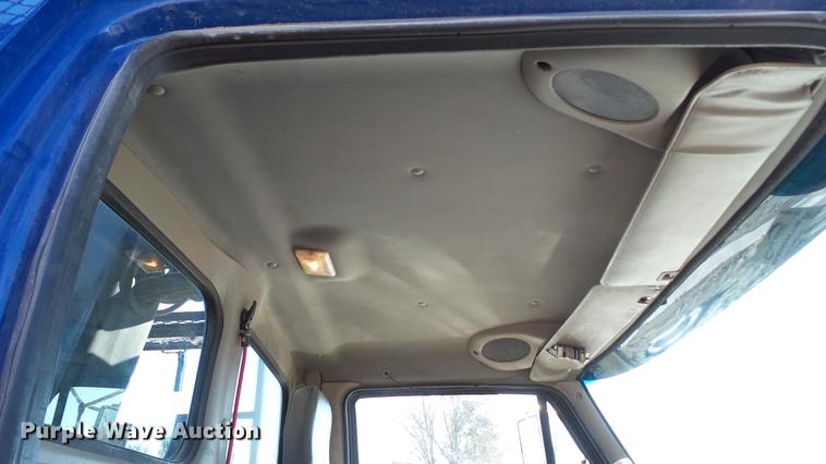 image for item DE4993 2004 Sterling L-Line crane truck