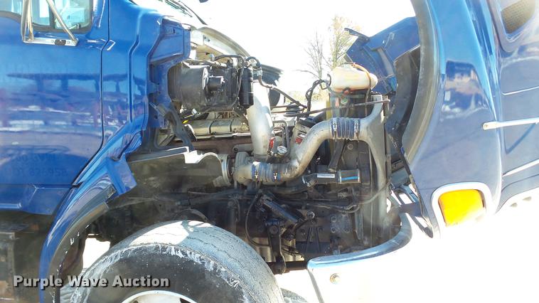 image for item DE4993 2004 Sterling L-Line crane truck