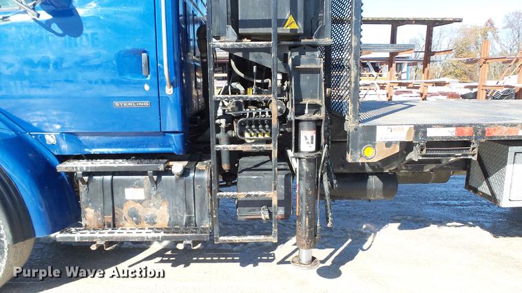 image for item DE4993 2004 Sterling L-Line crane truck