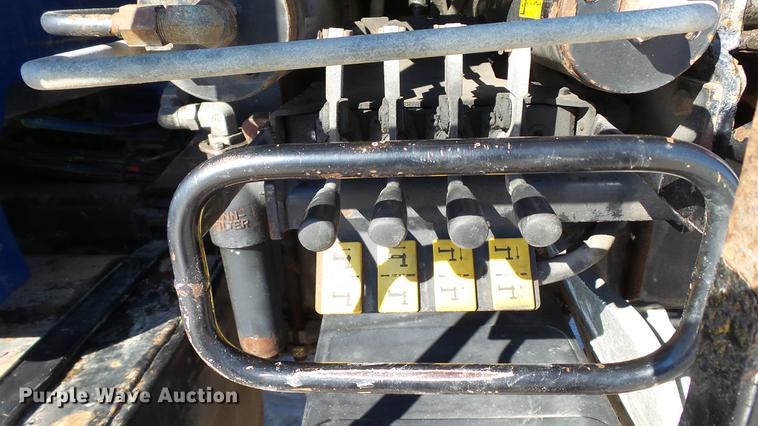 image for item DE4993 2004 Sterling L-Line crane truck