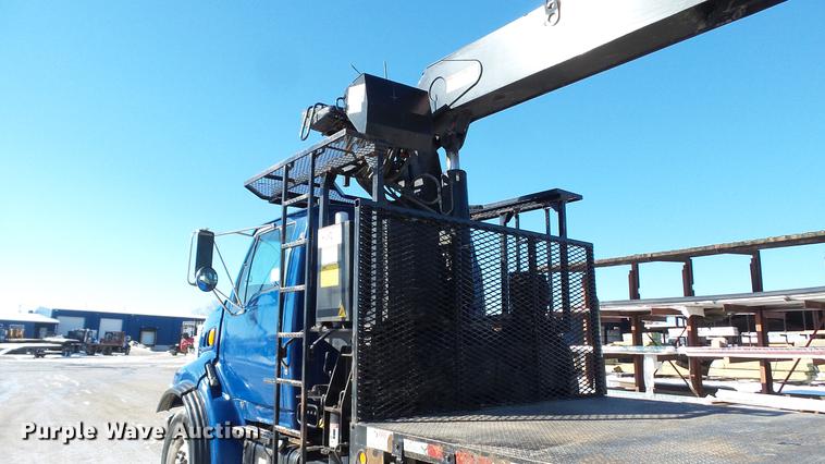 image for item DE4993 2004 Sterling L-Line crane truck