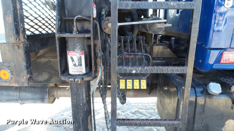 image for item DE4993 2004 Sterling L-Line crane truck