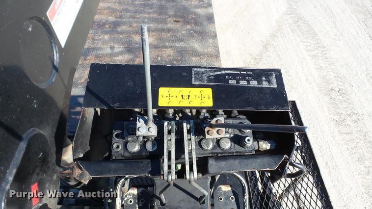 image for item DE4993 2004 Sterling L-Line crane truck