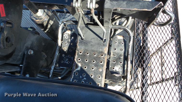 image for item DE4993 2004 Sterling L-Line crane truck