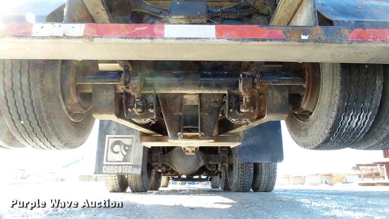 image for item DE4993 2004 Sterling L-Line crane truck