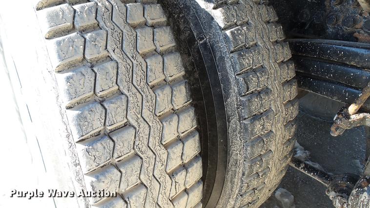 image for item DE4993 2004 Sterling L-Line crane truck