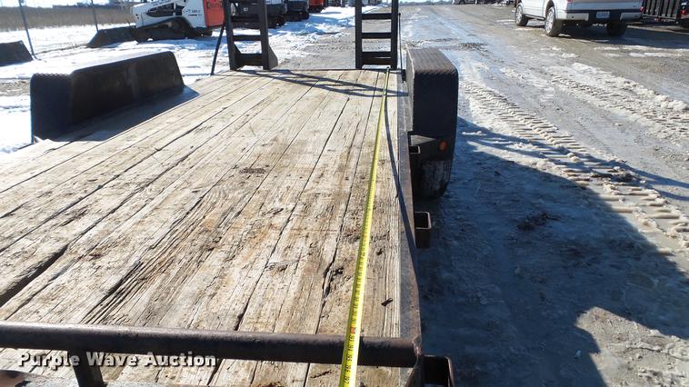 image for item DE4994 2008 Bri-Mar utility trailer