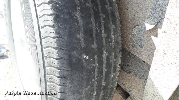 image for item DE4994 2008 Bri-Mar utility trailer