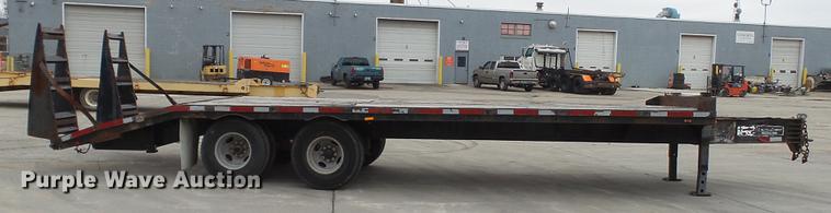 image for item DE5000 2001 Mac-lander equipment trailer