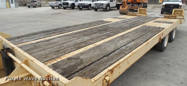 image for item DE5001 1979 shop built equipment trailer